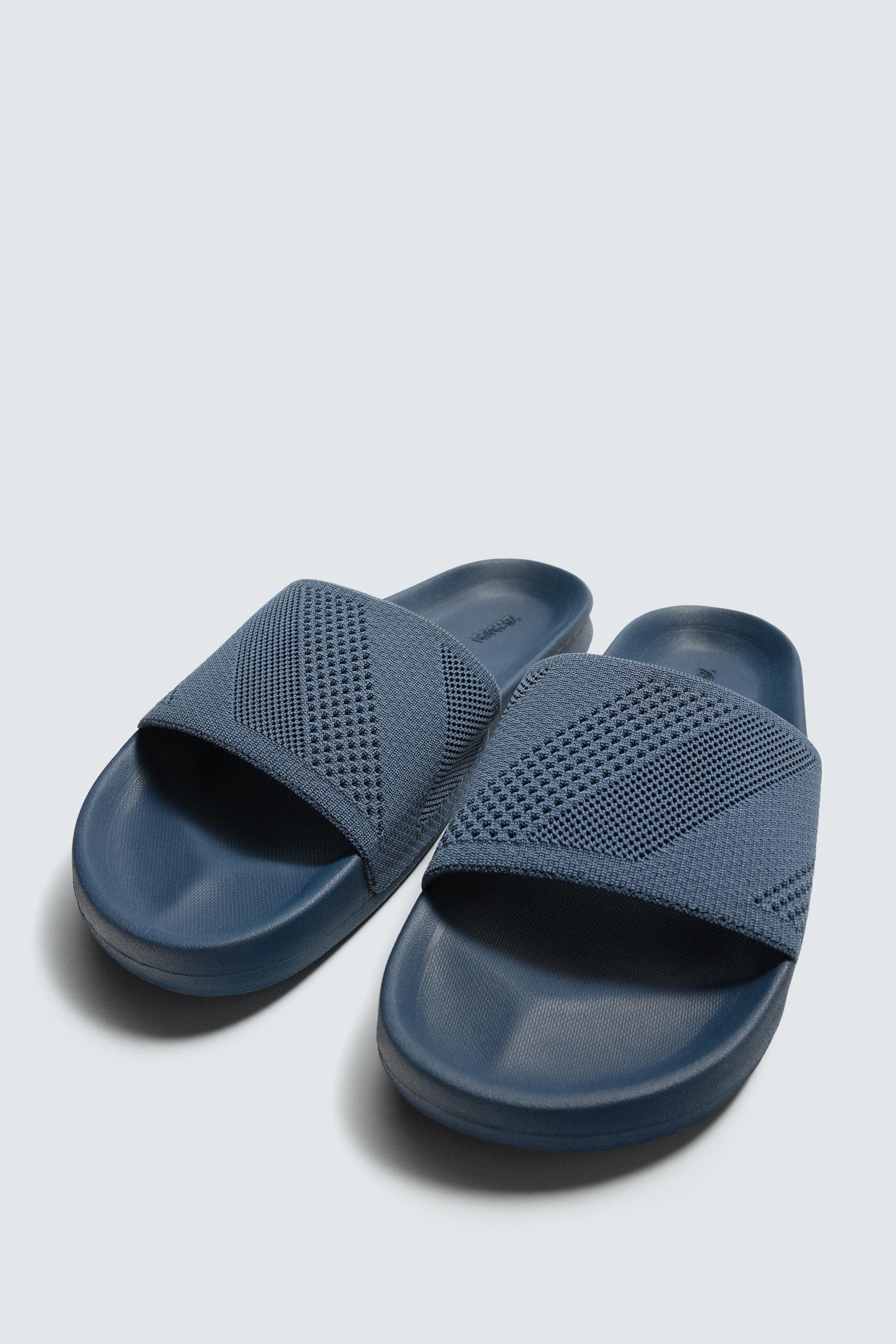 SANDALES DE BAIN